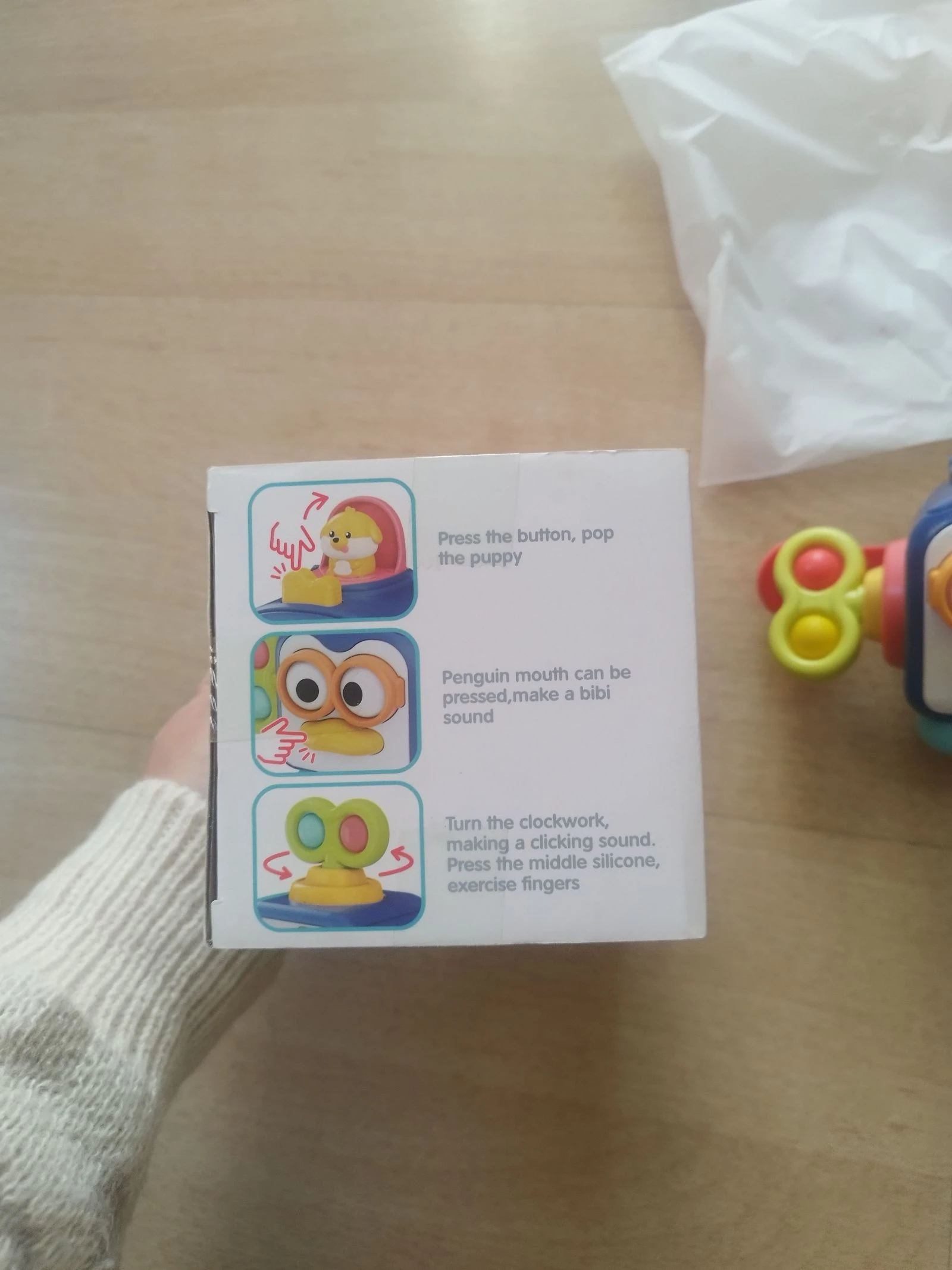 Cubo de actividades Montessori  – photo 8